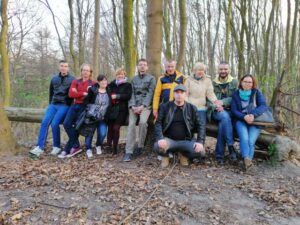 371-m5KPZRrVykcXZJBZ